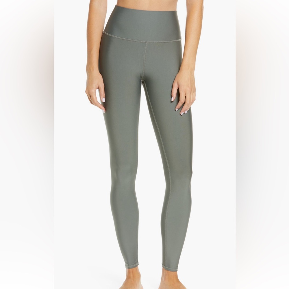 Alo Airlift High Waist 7/8 Leggings in Olive